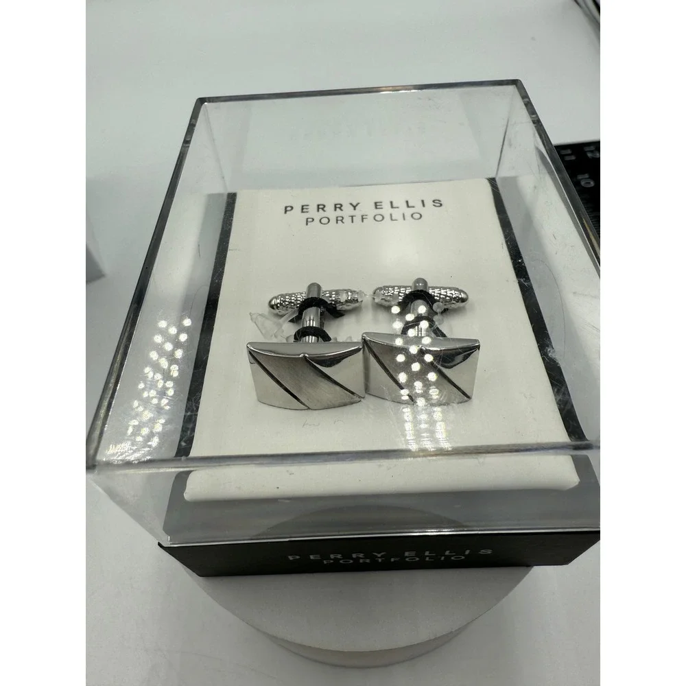 Perry Ellis Portfolio Mens Silver Tone Rectangular‎ Diagonal Stripe Cufflinks